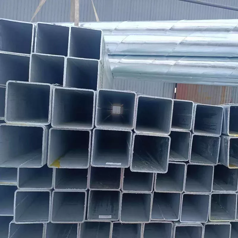 Liten kaliber svart rektangulært rør